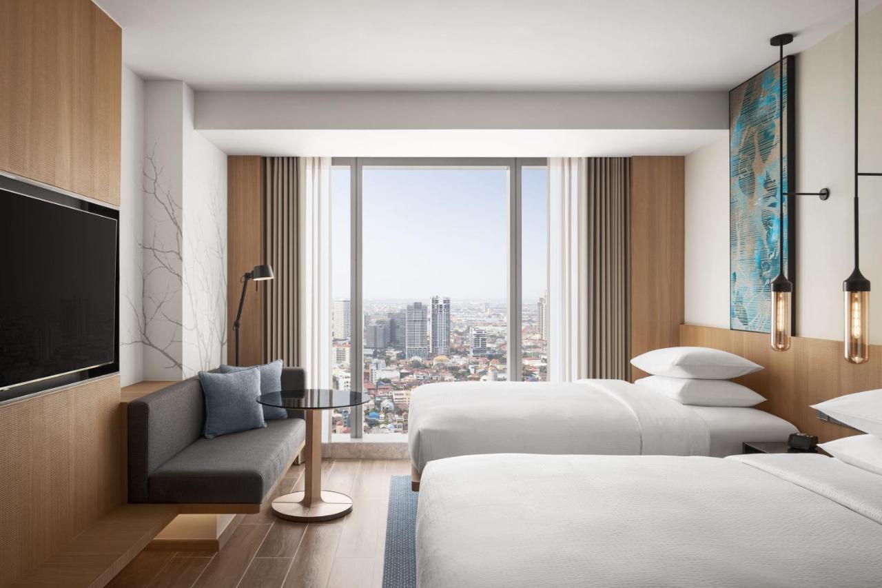 Hotel Fairfield By Marriott Phnom Penh Exterior foto