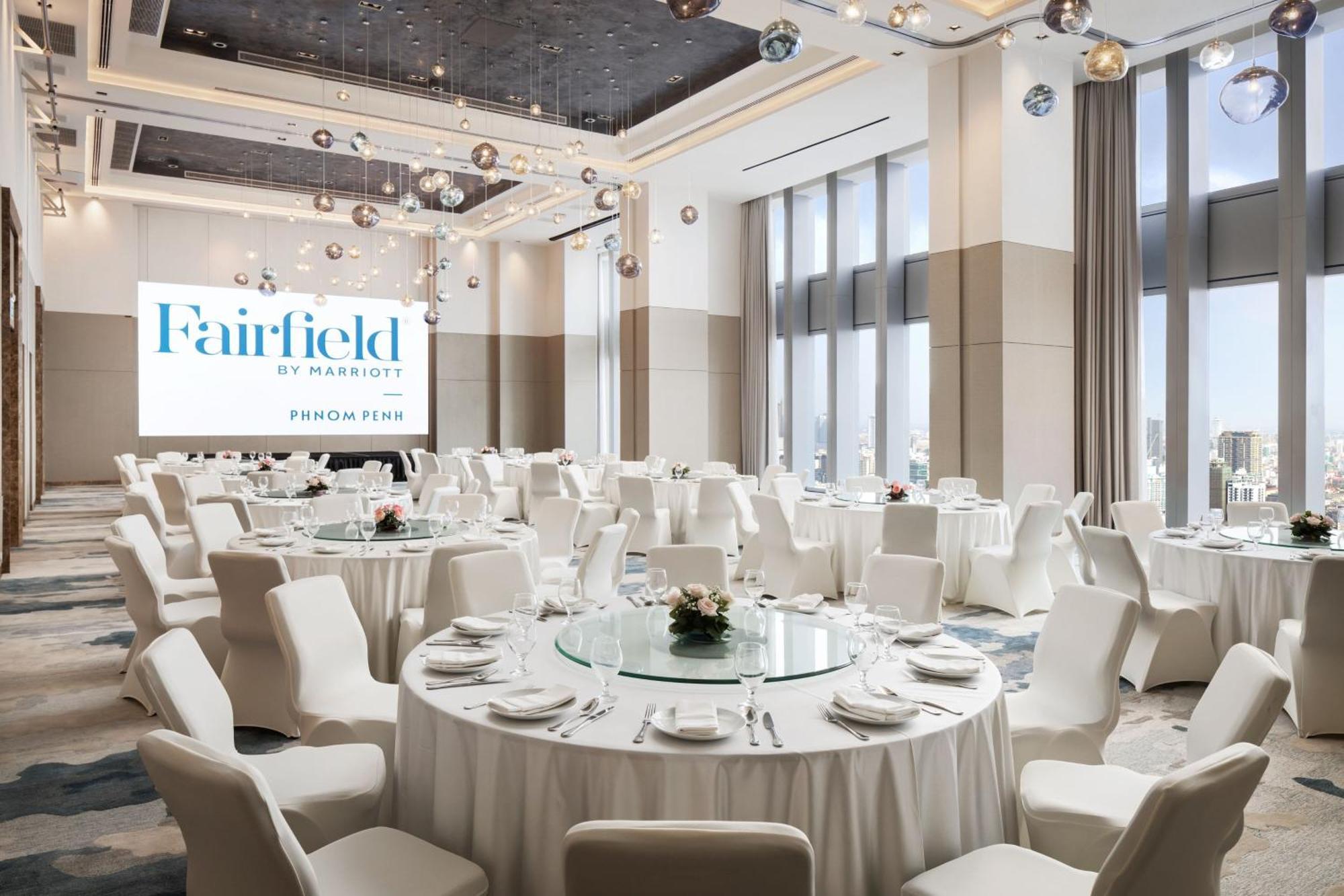 Hotel Fairfield By Marriott Phnom Penh Exterior foto