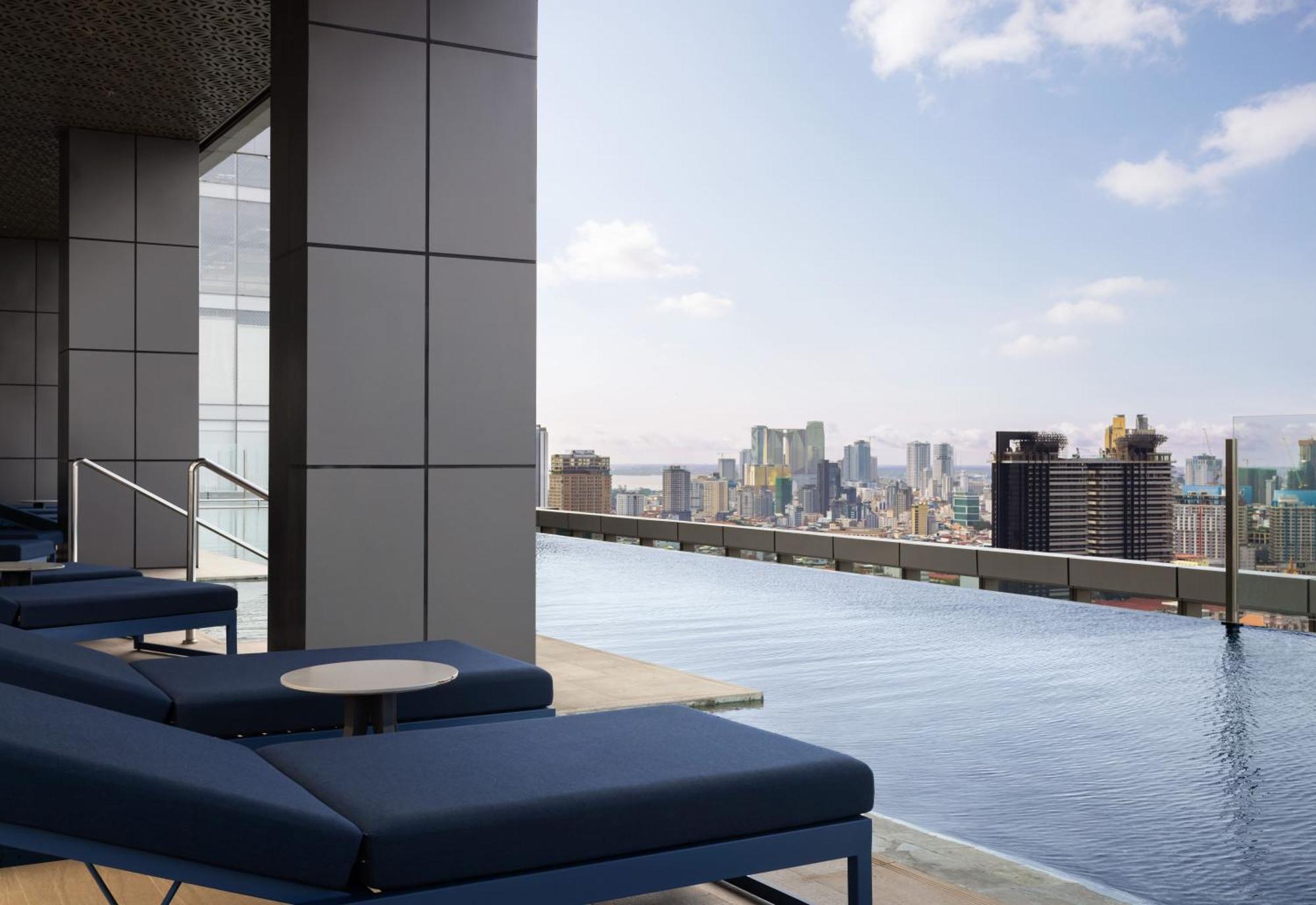 Hotel Fairfield By Marriott Phnom Penh Exterior foto