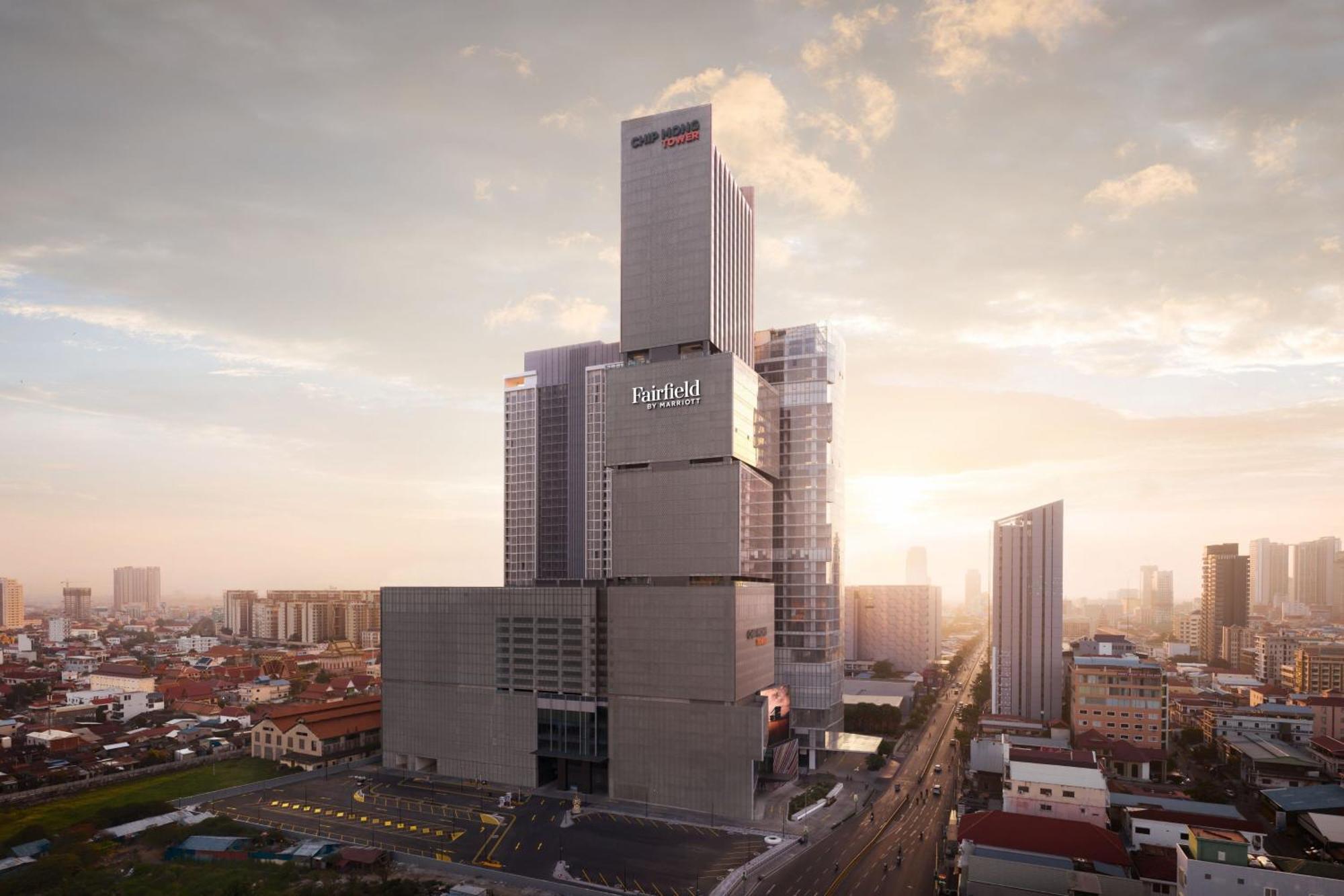 Hotel Fairfield By Marriott Phnom Penh Exterior foto