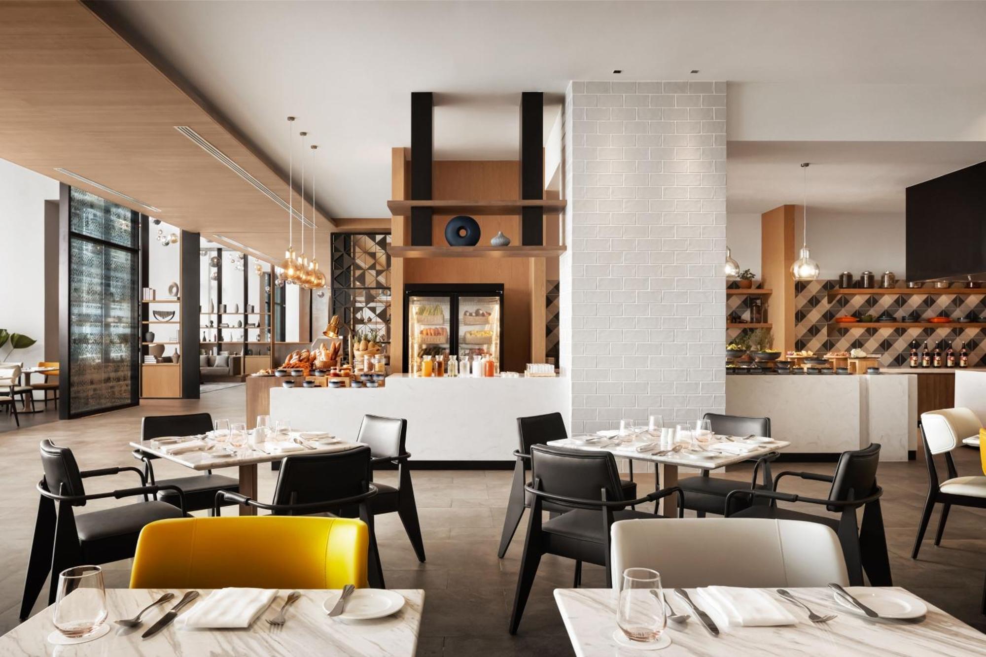 Hotel Fairfield By Marriott Phnom Penh Exterior foto